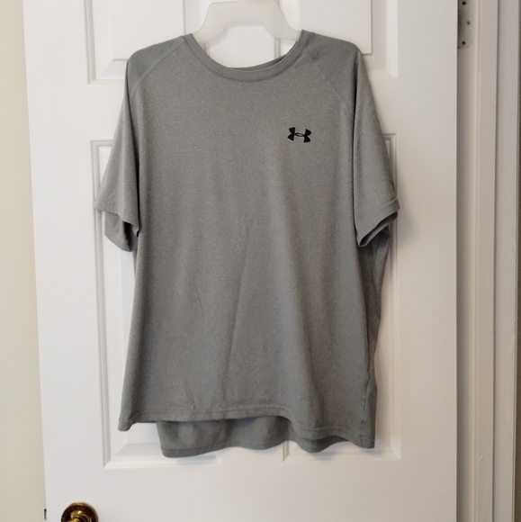 *5 for $20* Under Armour heatgear shirt - Picture 8 of 8